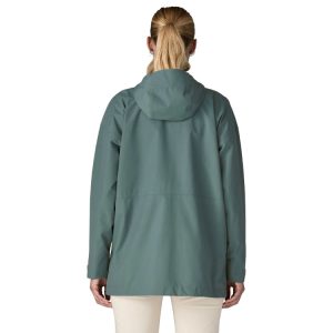 Patagonia Outdoor Everyday Rain Jacket – Women’s